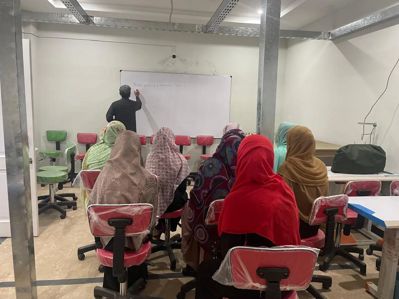 Stitching center lab